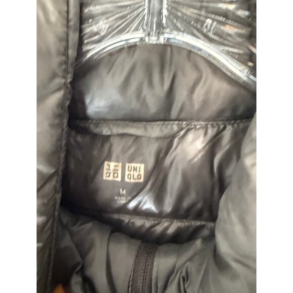 Uniqlo Puffer Jacket Women's Gray Light Packable Full Zip Winter Basic Medium - Picture 2 of 12